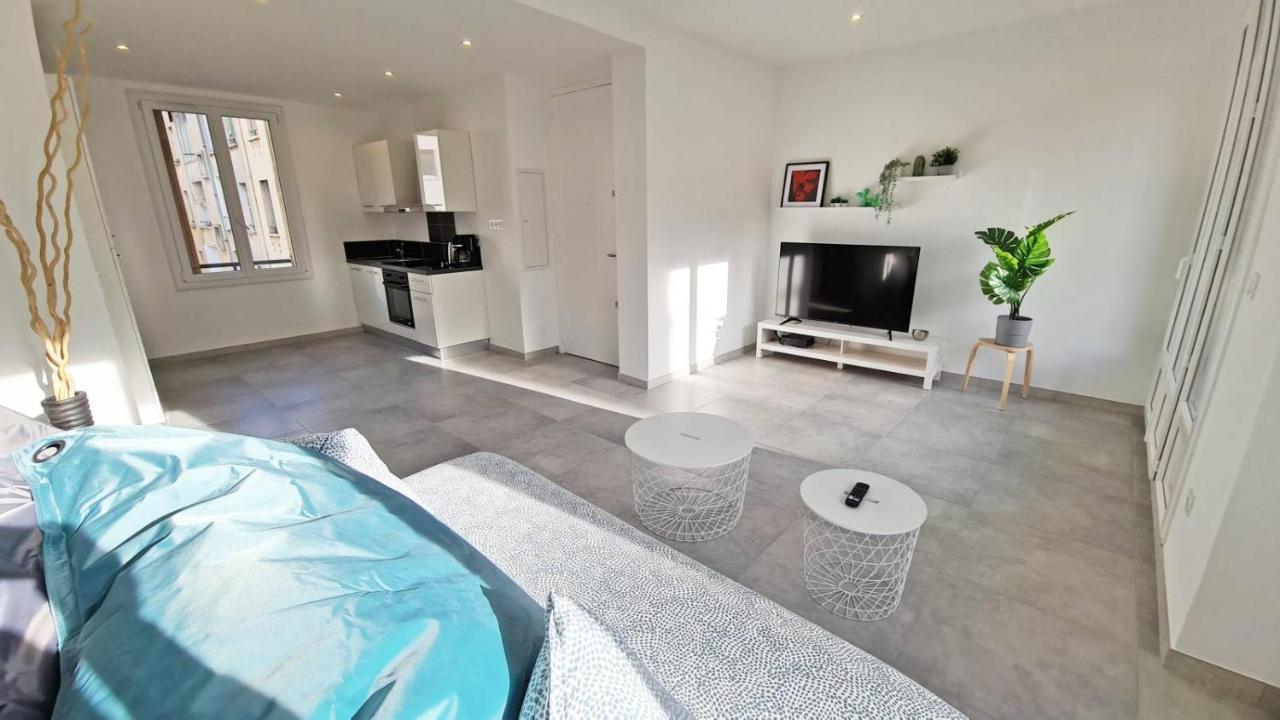 Maxbnb - T2 Balcon 50M2 - Climatise - Ouest - Toulon Eksteriør billede